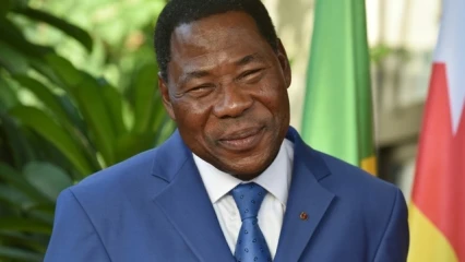 EDITO : Sous l’ombrage de Yayi