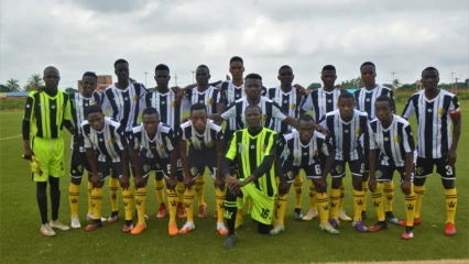 FOOTBALL : L&rsquo;Us Baboni sacrée championne du Bénin ligue 3  . Bureau directeur, direction du football, staff technique et joueurs aux anges