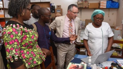 LUTTE CONTRE LE VIH/SIDA AU BÉNIN : L&rsquo;engagement de l&rsquo;Usaid et la mobilisation des partenaires