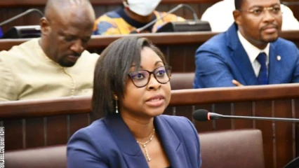 MISE EN ŒUVRE DES PROGRAMMES DU MINISTÈRE DU NUMÉRIQUE POUR 2024 :  Aurélie Adam Soulé défend un budget de plus de 24 milliards de francs   . Les grandes orientations et ambitions présentées