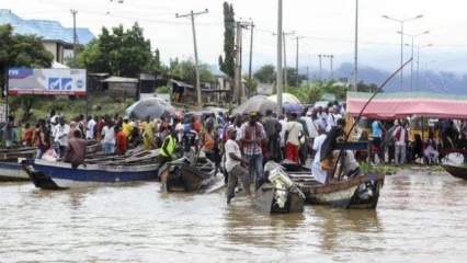 NIGERIA/NAUFRAGE D&rsquo;UN BATEAU : 76 morts et plusieurs disparus