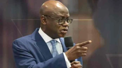 NIGÉRIA : Un pasteur prophétise sa succession à Muhammadu Buhari
