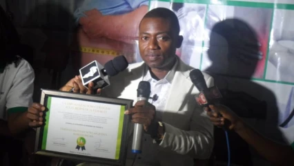 PARTICIPANT À LA CONFÉRENCE EUROPÉENNE SUR LA NATUROPATHIE : Fernand Agbahoungba honore le Bénin et l’Afrique
