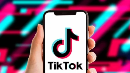 POUR DES RAISONS DE SÉCURITÉ NATIONALE : Les États-Unis envisagent interdire l&rsquo;usage de Tiktok sur leur territoire
