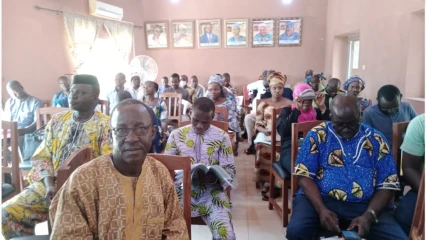 PROJET D&rsquo;APPUI A LA MOBILISATION ET A LA SECURISATION DES RESSOURCES INTERNES DES COMMUNES DU BORGOU (PAMSRICB) : L&rsquo;Adecob fait le point à mi-parcours