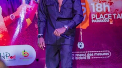 QUAND PARAKOU RAP,  C&rsquo;est une trentaine de talents qui se révèlent au monde  . Une septième édition plus que réussie pour Layno Prod, H Prod, Big Nation et le comité d&rsquo;organisation