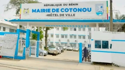 Taxi-moto à Cotonou: la Mairie lance le retrait des cartes droit-taxi