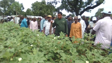 Tournée nationale de sensibilisation et d'appui-conseil aux producteurs de coton: Tamou Gani Badou et l’AIC mobilisés pour atteindre les 700 000 tonnes