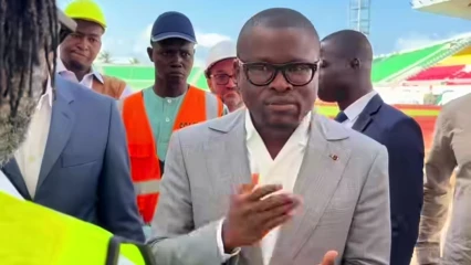 Visite de chantier du stade Général Mathieu Kérékou: le Président Romuald Wadagni veut une infrastructure prête à temps