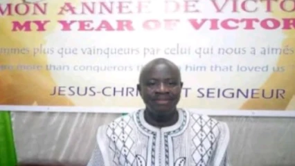 VŒUX DU PASTEUR MICHEL SAMBIÉNI PRESIDENT RÉGIONAL DES ASSEMBLÉES DE DIEU ET DE LA FEMEB DANS LE DÉPARTEMENT DU BORGOU
