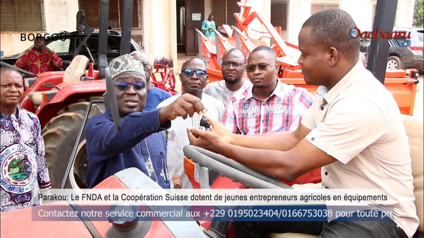 PARAKOU : Le FNDA et la Coopération Suisse dotent de jeunes entrepreneurs agricoles en équipements